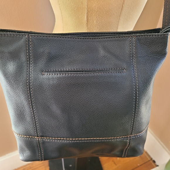 The Sak black leather handbag - Picture 7 of 8